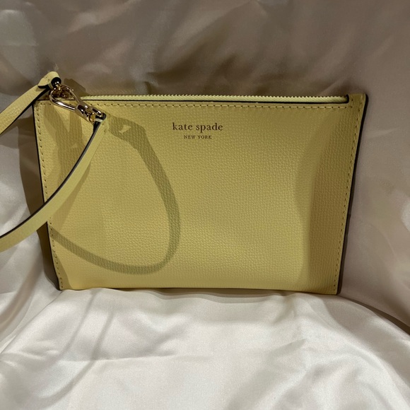 Kate Spade Large Wristlet New - Picture 6 of 8